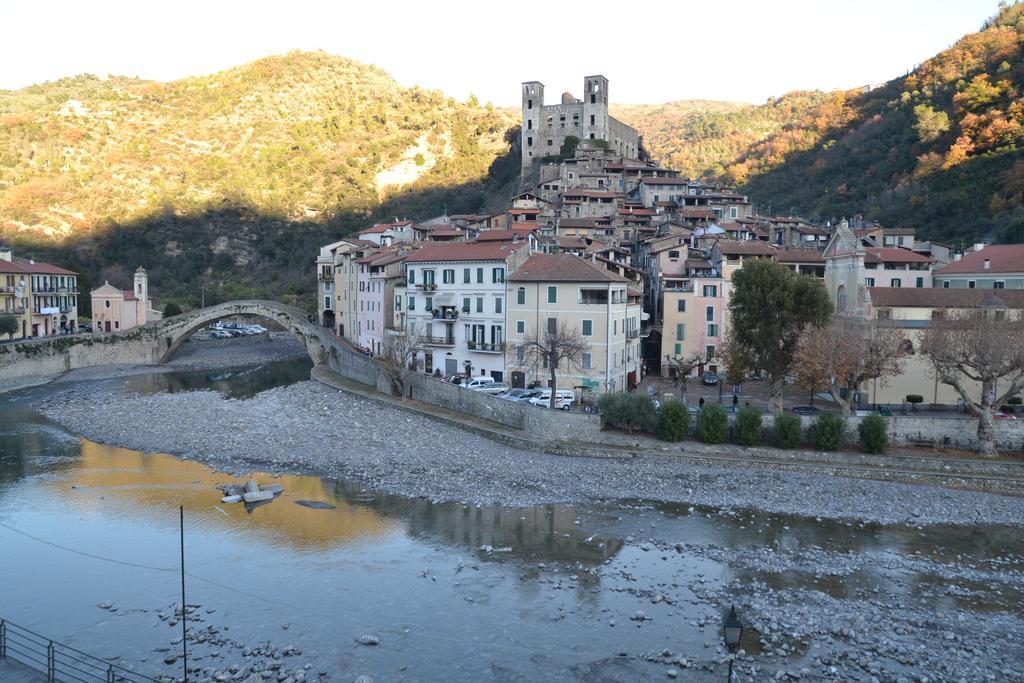 Al Ponte Vecchio Διαμέρισμα Dolceacqua Εξωτερικό φωτογραφία